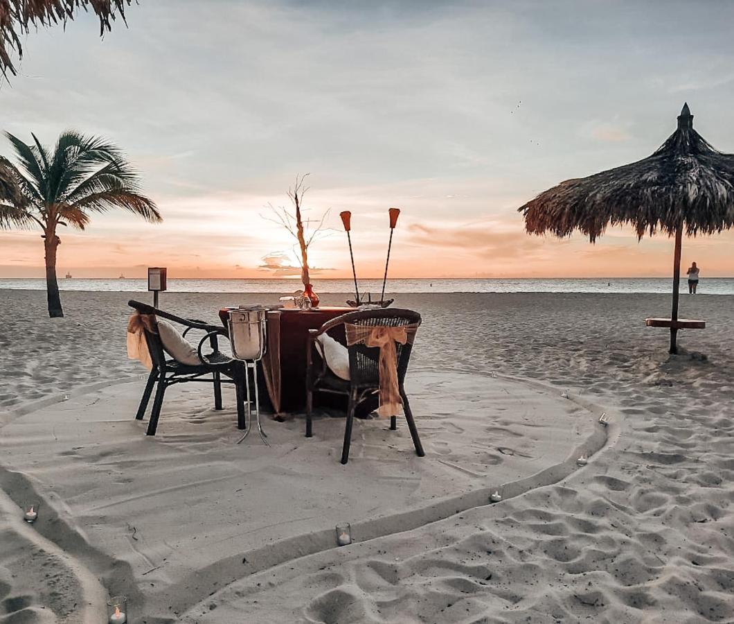 Manchebo Beach Resort And Spa Palm Beach Kültér fotó